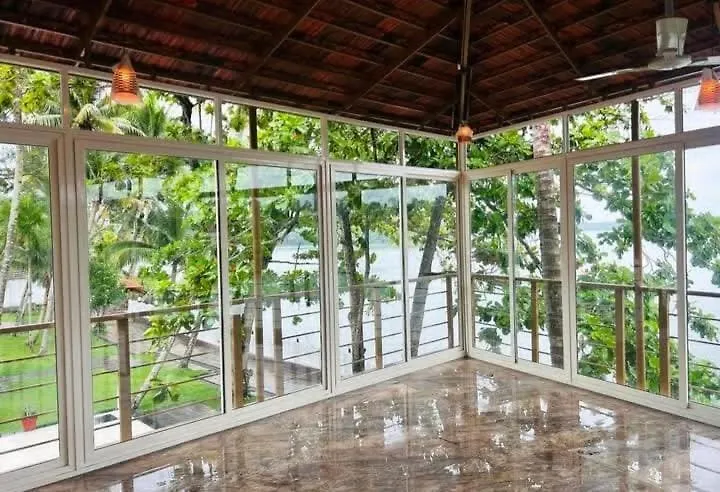 Frühstückspension Lavilla Lake Resort And Restaurant Kollam Indien